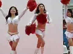 Cheerleaders upskirt bởi loyalsock